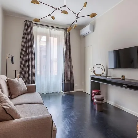 Marco Aurelius' Dream - * روما