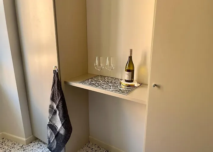 Marco Aurelius' Dream - Apartment